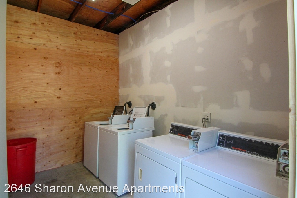 2646 Sharon Avenue - Photo 4