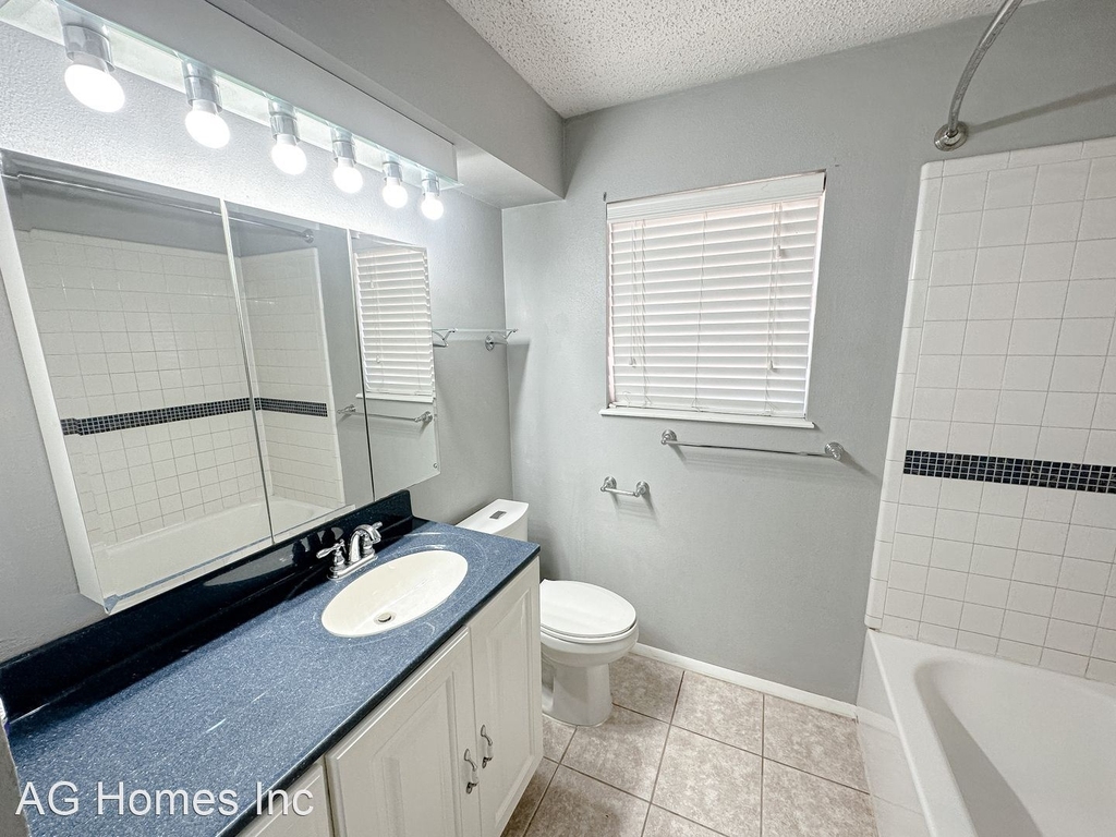 7609 Nw 28th Street - Photo 14