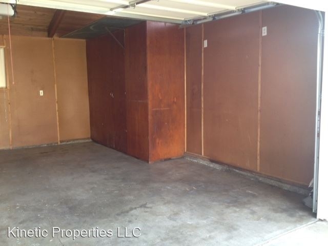 1136 Se Oak St. - Photo 12