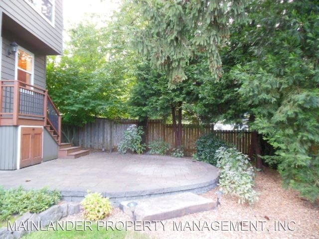 1119 Oak St - Photo 22