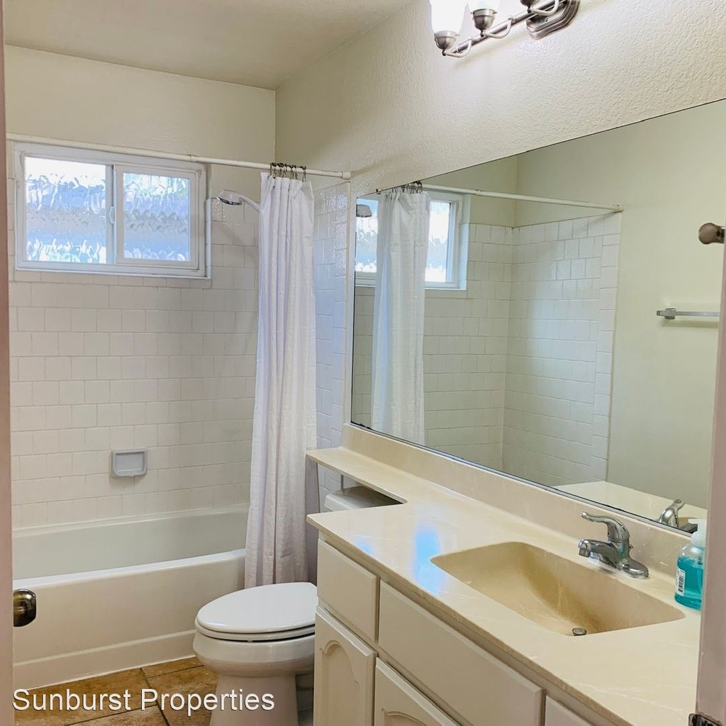 4736 Storrow Way - Photo 21