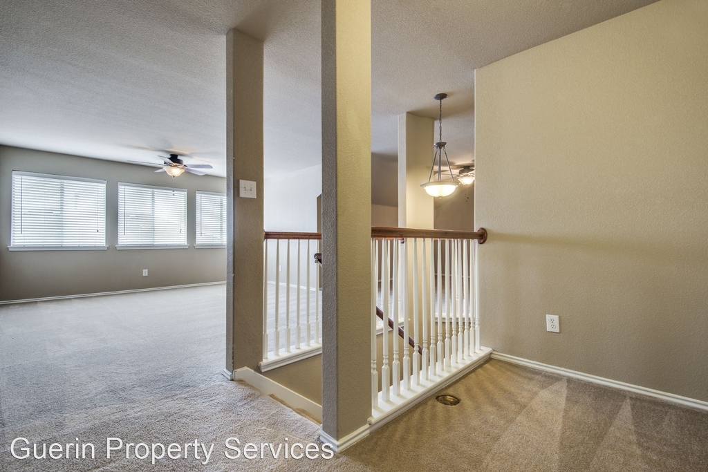 5730 White Oak Cove - Photo 7