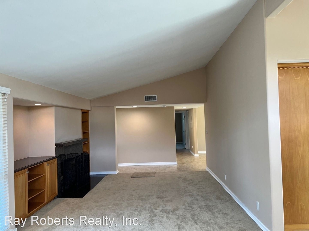 11352 Weatherby Rd - Photo 27