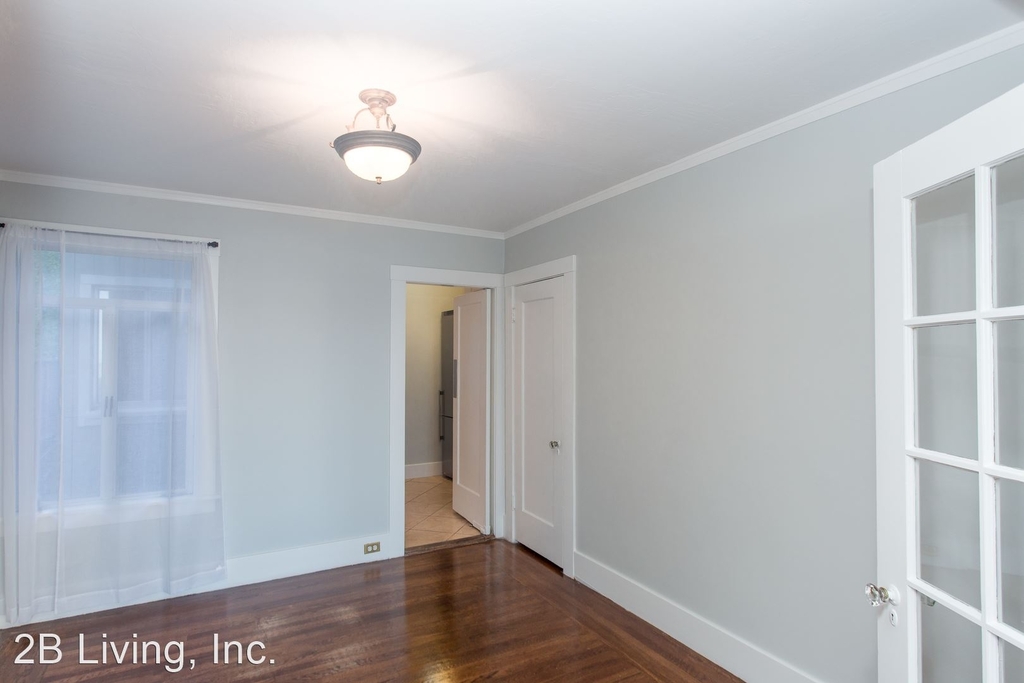 555 Bridgeway Unit B - Photo 8