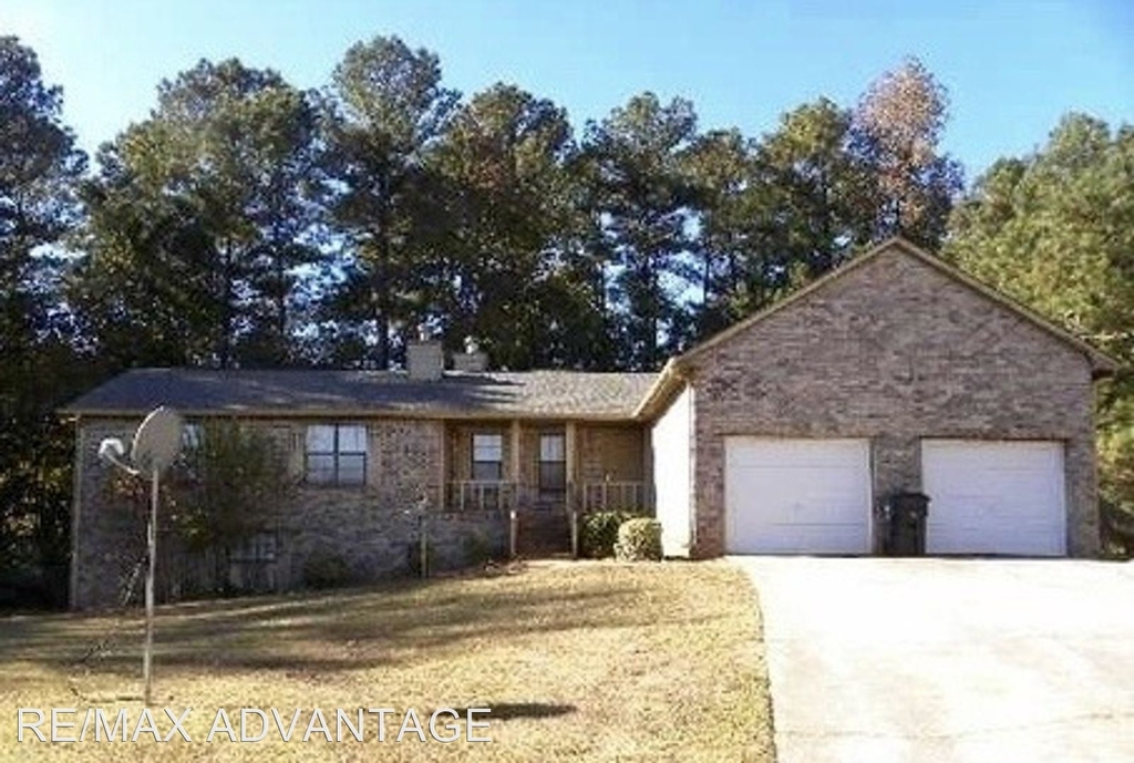 2055 Knight Ct - Photo 0