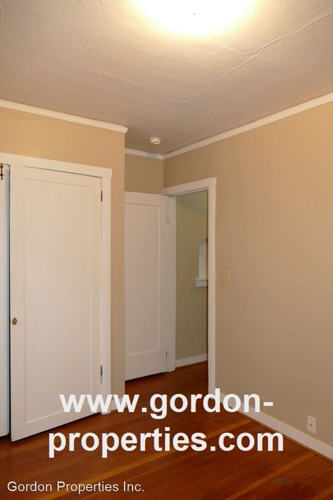 5236 Se 44th Ave - Photo 28