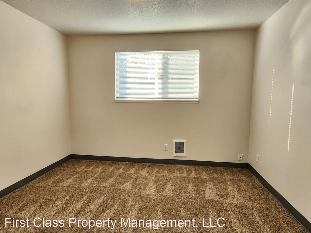 9555 Sw Hall Blvd, Unit 16 - Photo 10