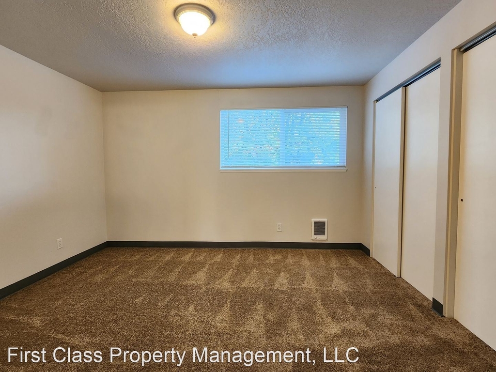 9555 Sw Hall Blvd, Unit 16 - Photo 11