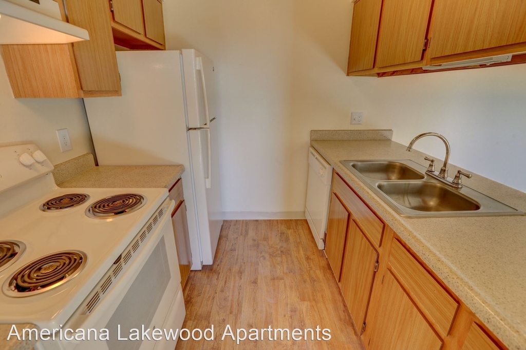 12598 W. Dakota Avenue - Photo 6