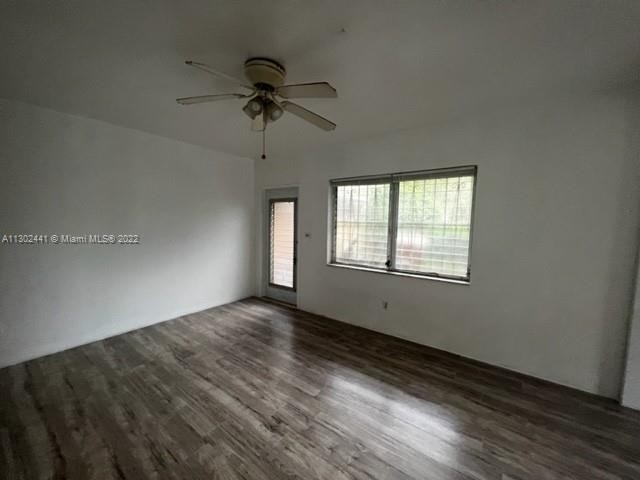 7800 Ne 10th Ct - Photo 4