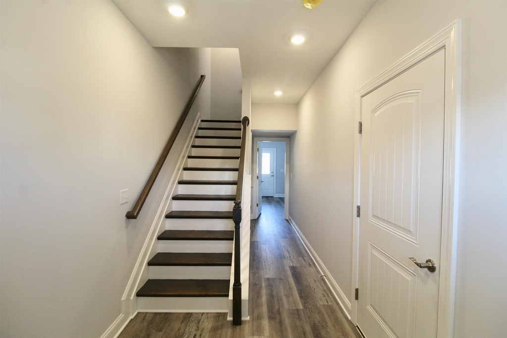 1156 Harvest Ct - Photo 1