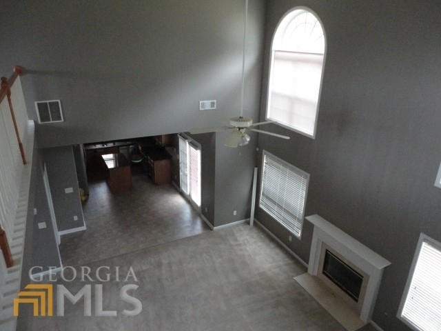 284 Sunderland Way - Photo 3