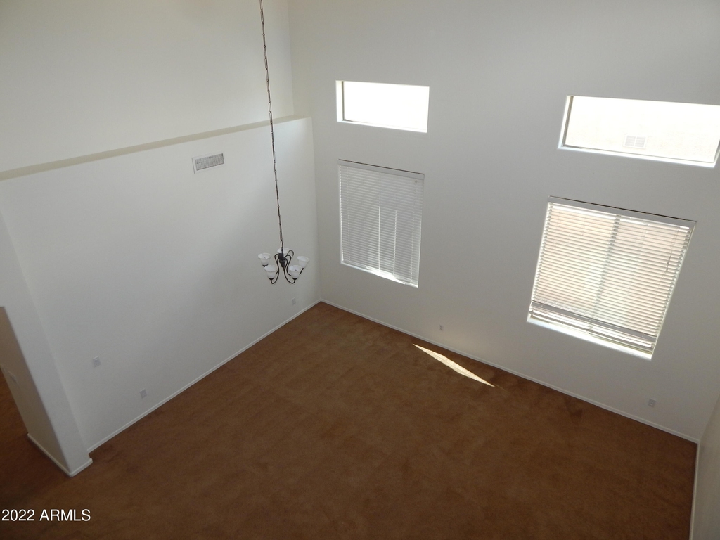 16827 W Tonbridge Street - Photo 5