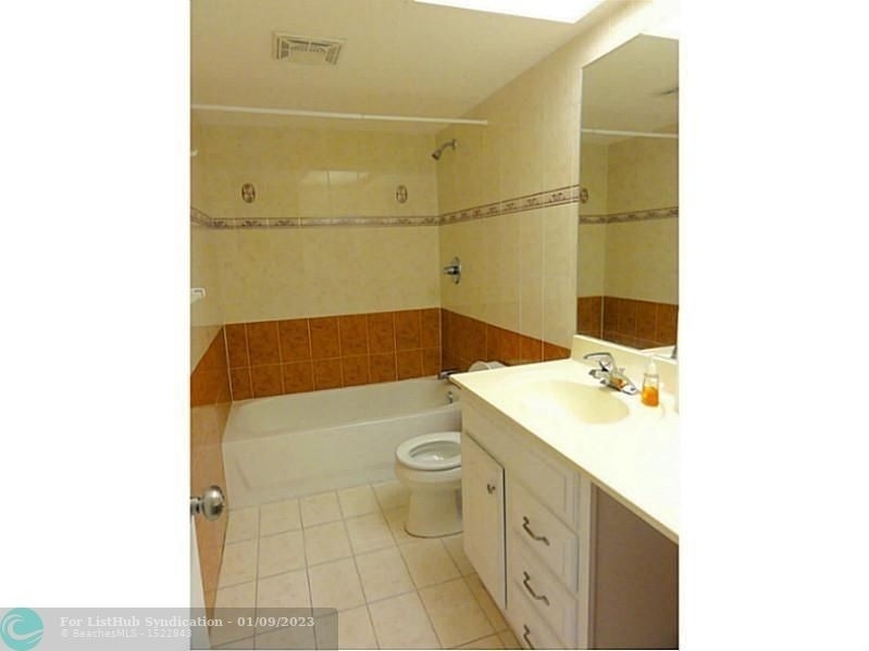 428 Nw 70th Ave - Photo 11