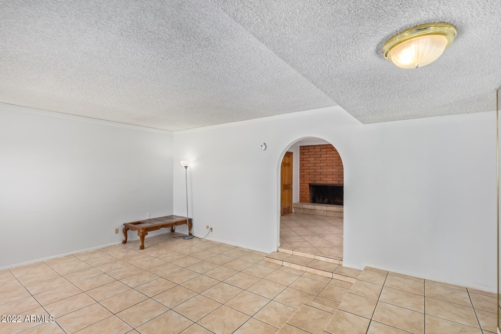 2801 E Sweetwater Avenue - Photo 7