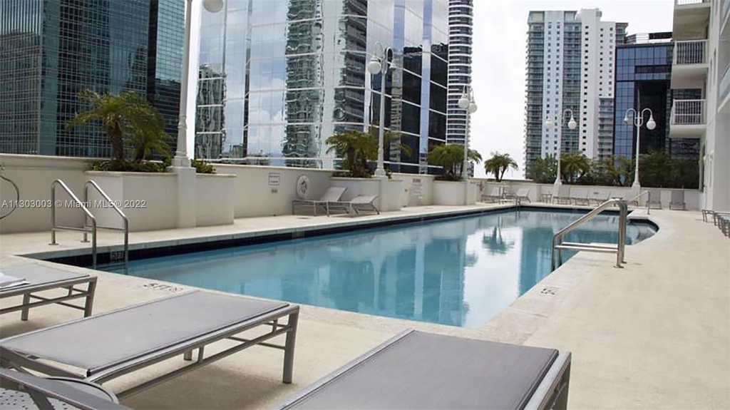 1200 Brickell Bay Dr - Photo 30