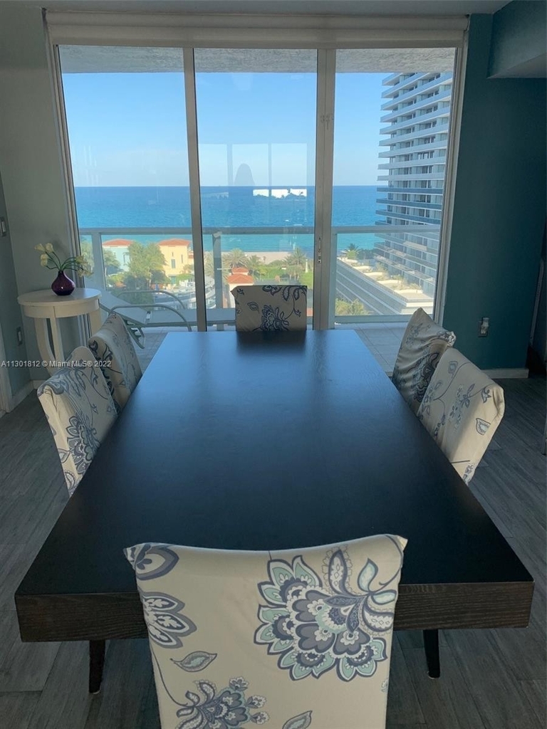 5900 Collins Ave - Photo 37