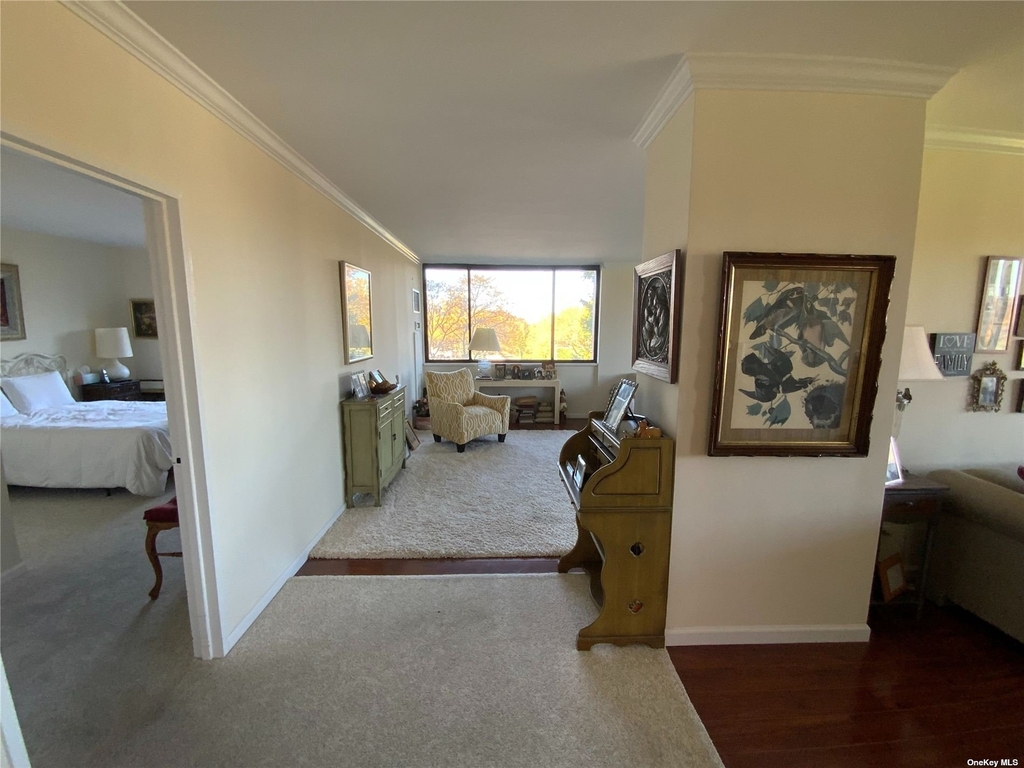 27110 Grand Central Parkway - Photo 4