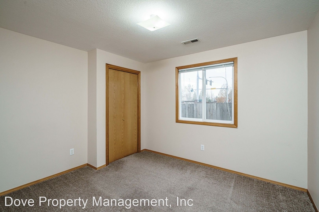 13707 Ne 84th Street - Photo 13