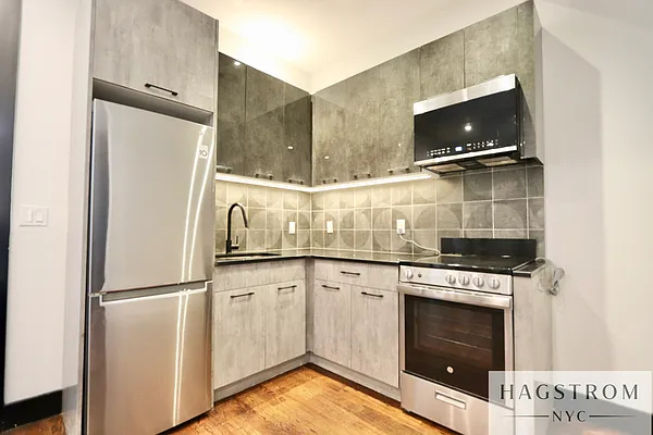 340 Irving Avenue - Photo 1