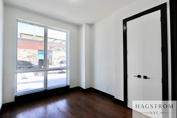 340 Irving Avenue - Photo 6