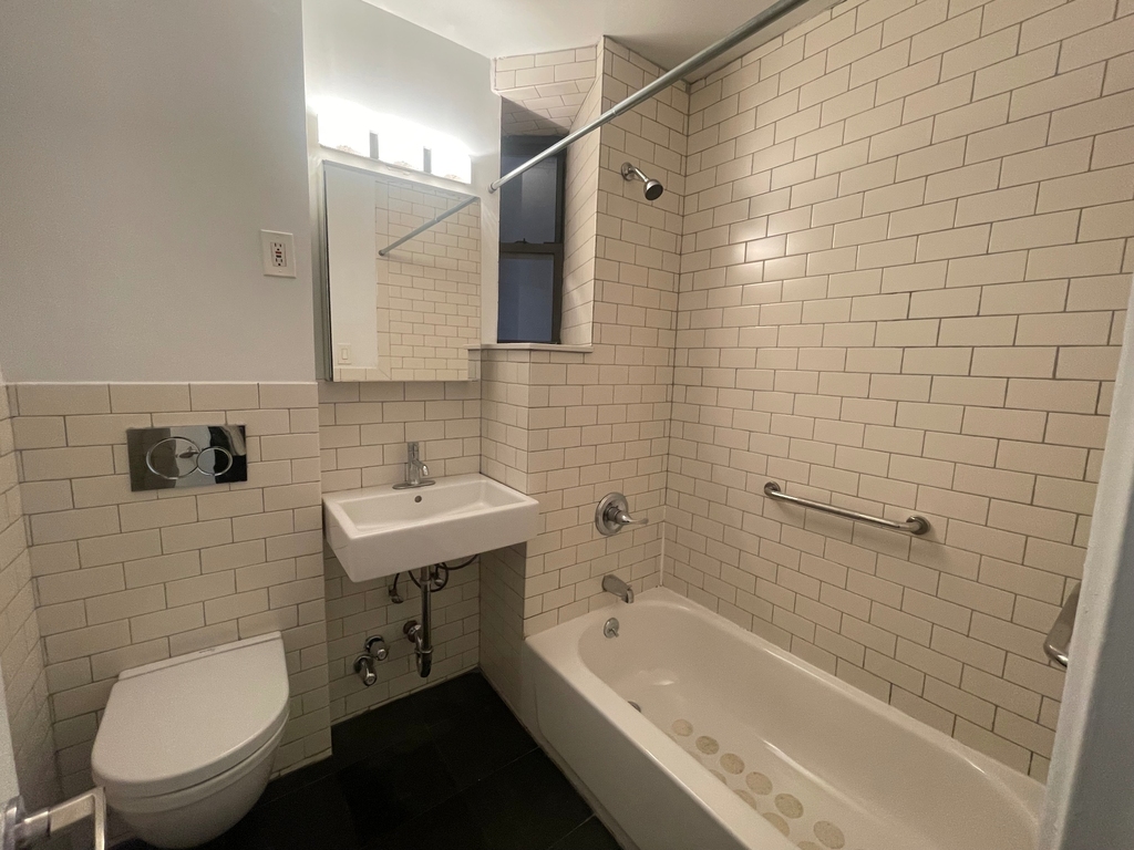 312 East 90th Street - Photo 2