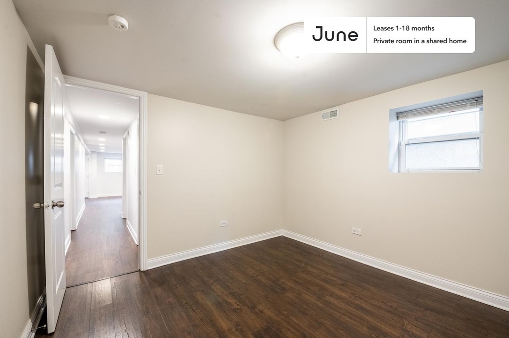 1723 North Talman Avenue - Photo 1