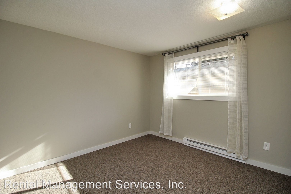 3339, 3341 Se 150th Ave - Photo 12