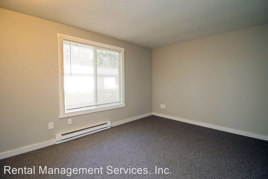 3339, 3341 Se 150th Ave - Photo 14