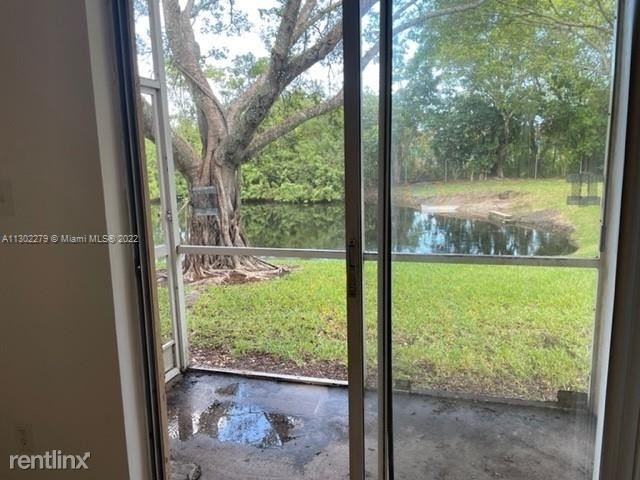 601 Cypress Lake Blvd - Photo 6