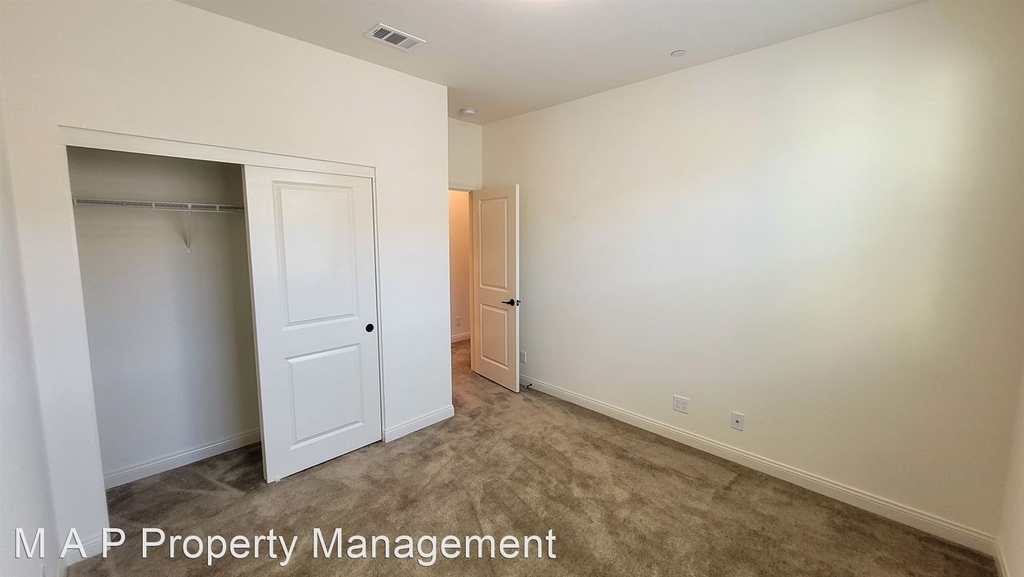 12344 Blue Sky Court - Photo 17