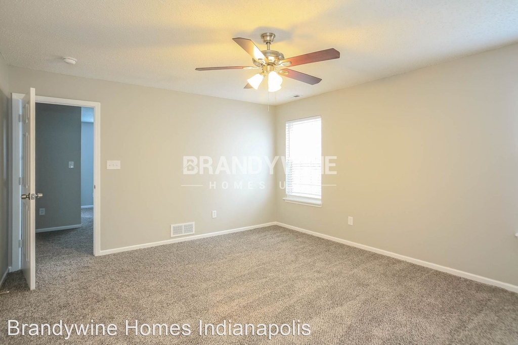 1341 Lake Meadow Dr - Photo 17