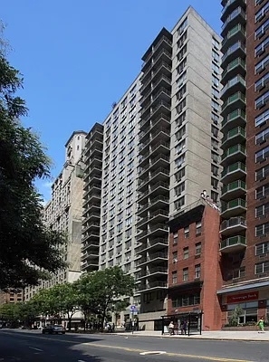 115 East 34th Street - Photo 1