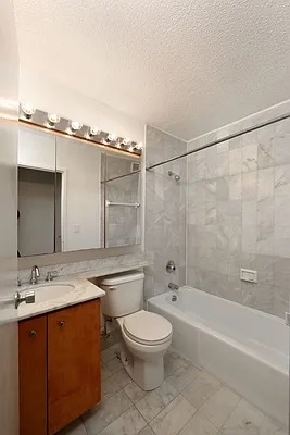 115 East 34th Street - Photo 6