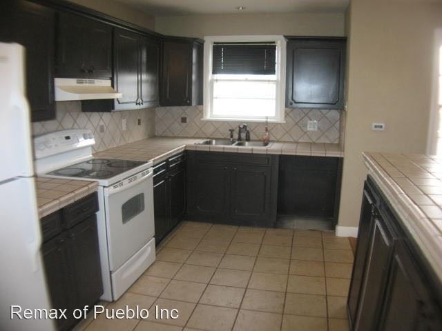 2519 6th Ave - Photo 3