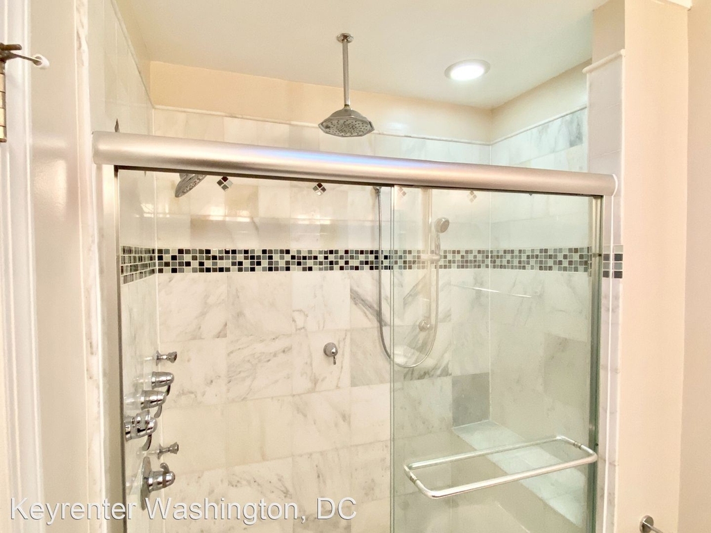 409 Varnum St, Nw - Photo 26