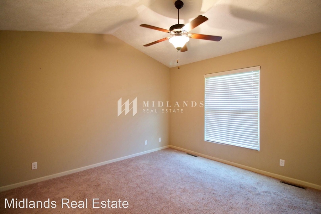 16603 Dora Hamann Pkwy - Photo 2