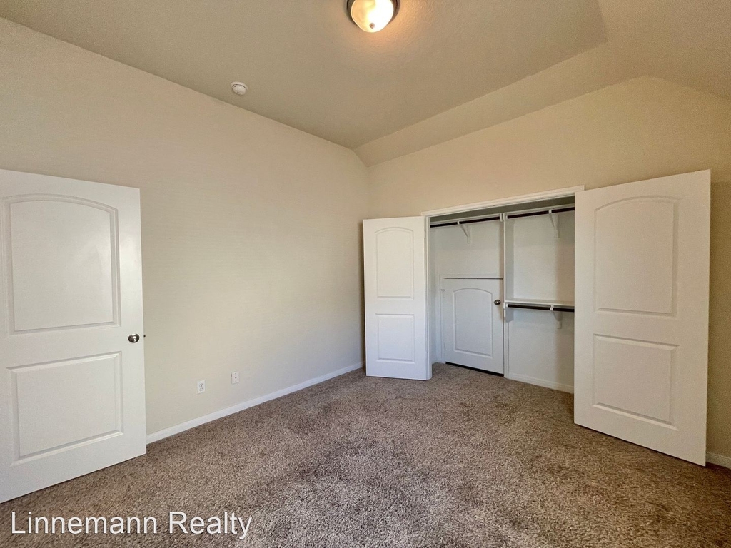 4800 Farrell Lane - Photo 27