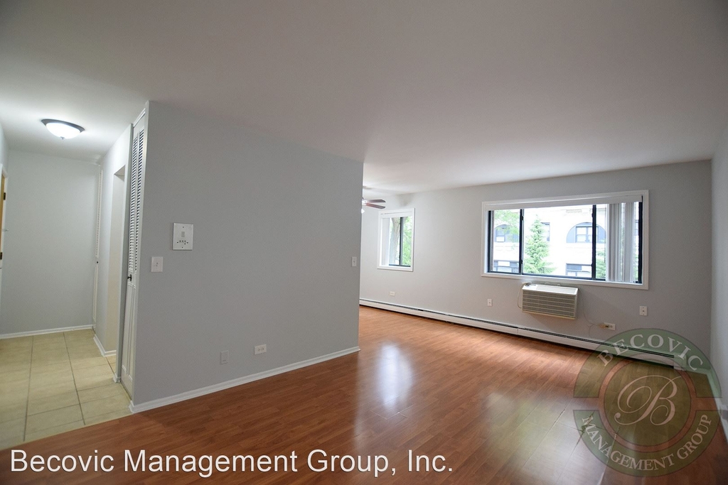 6201 N Kenmore Ave - Photo 2