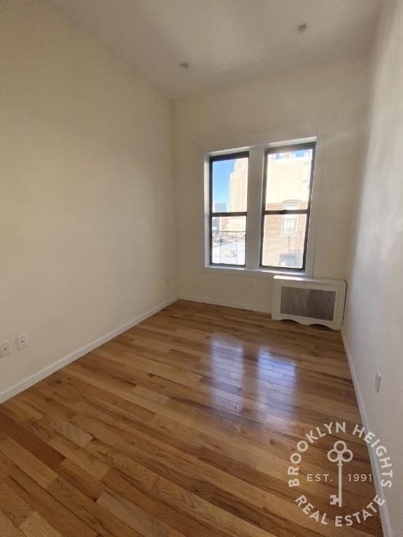 568 Pacific St. - Photo 6