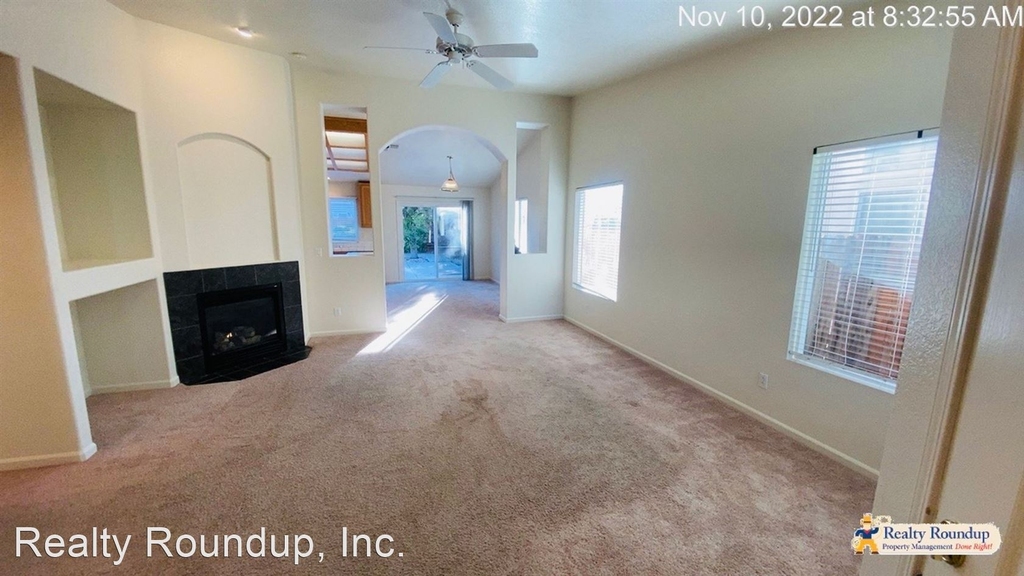 9829 Baranello Way - Photo 2