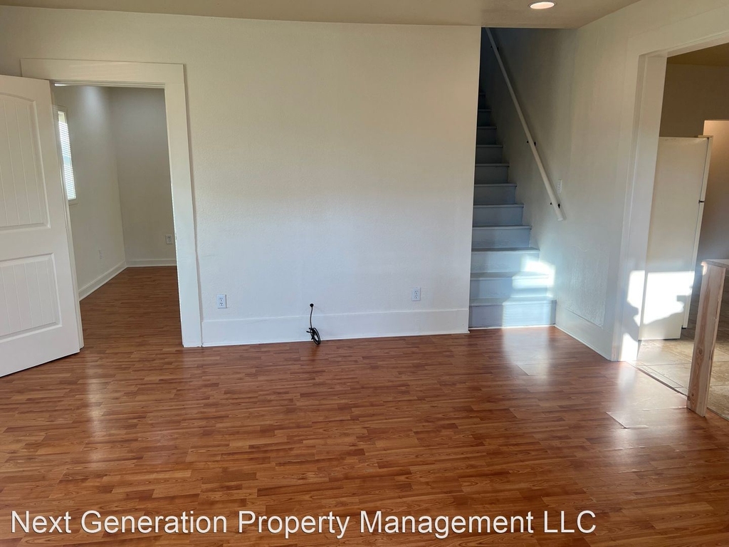 1853 Garden Ave. - Photo 2