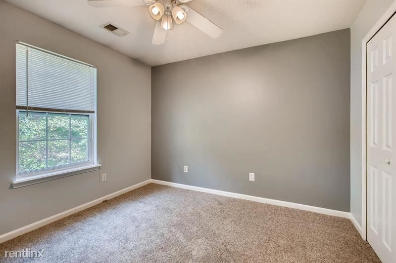 4894 Lake Park Lane - Photo 11