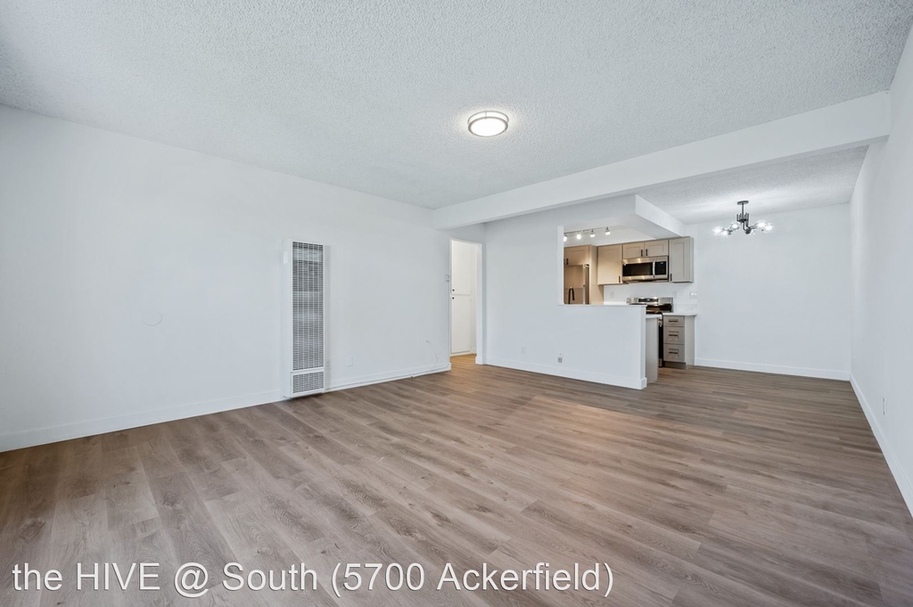 5700 Ackerfield Ave. - Photo 6