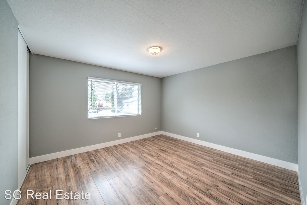 28222 Lustig Court - Photo 12