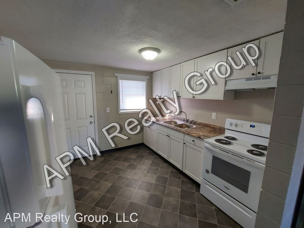 2806-a Howell Ct - Photo 3