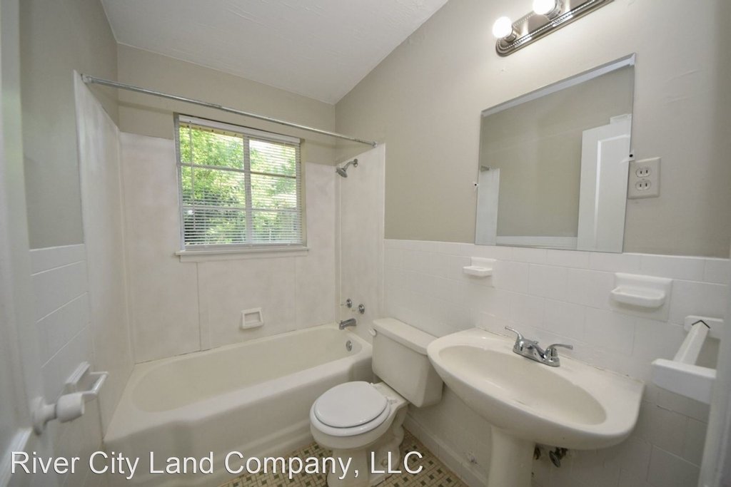 4572 Verne Road - Photo 17