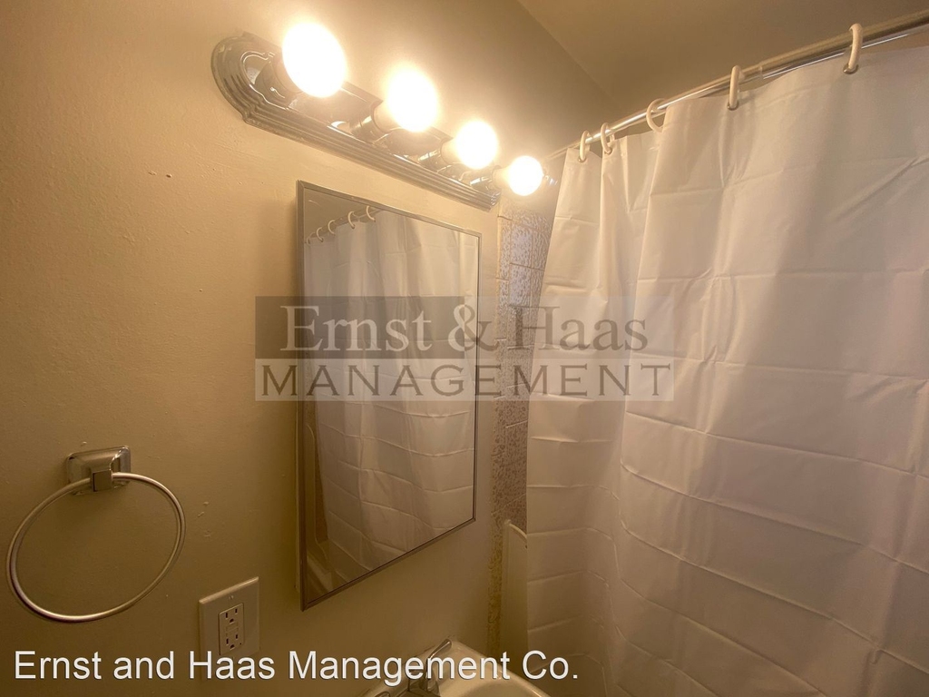 9415 Nance St. - Photo 6