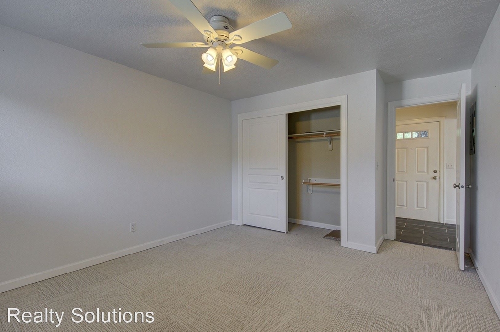 1922 Nw 143rd Ave, Unit 49 - Photo 12