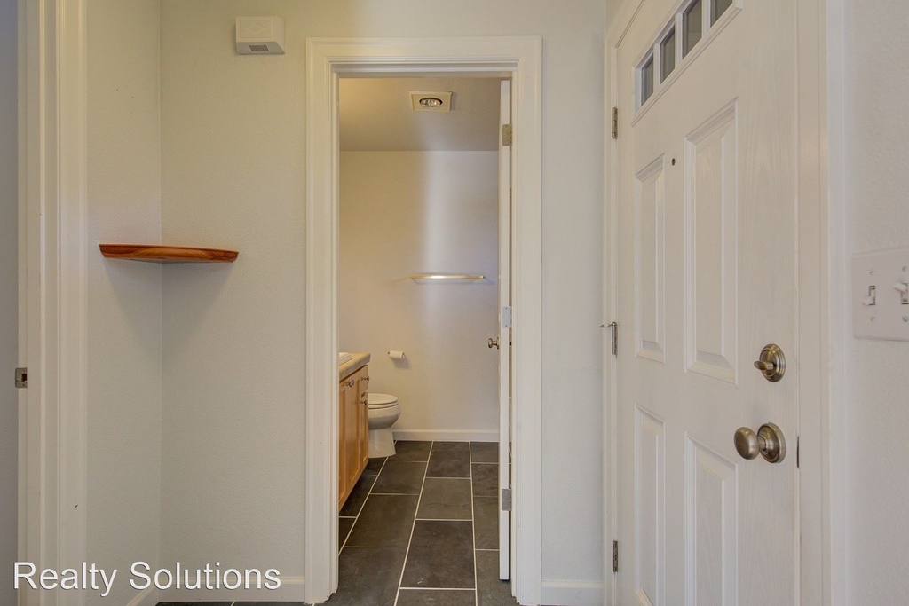 1922 Nw 143rd Ave, Unit 49 - Photo 13